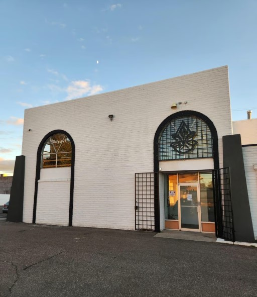 Convenient Commercial Property